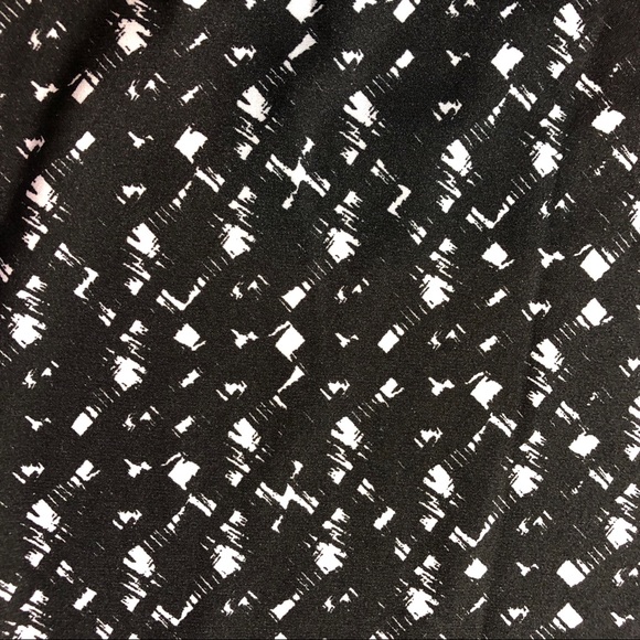 Vince Camuto printed pant - Picture 6 of 6